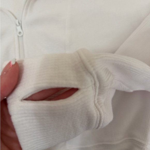 Aerie Cream Half-Zip Sweatshirt - Picture 4 of 4